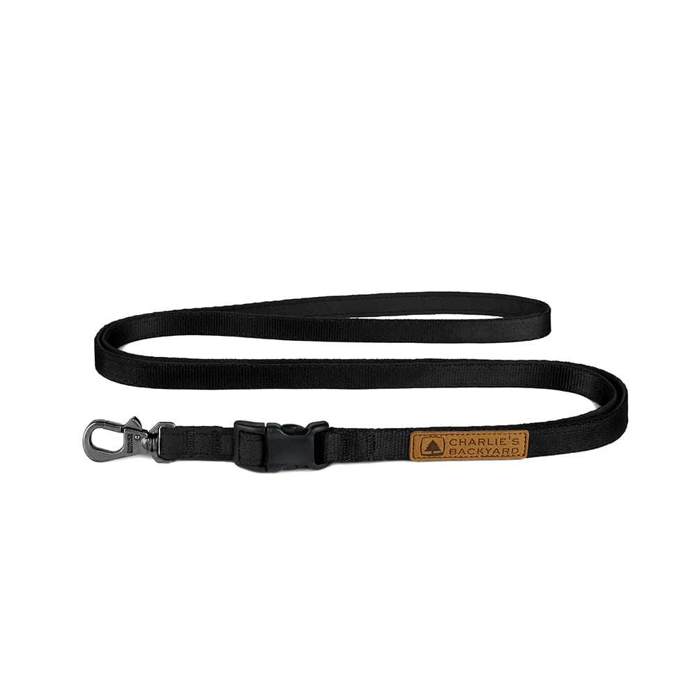 Charlie's Backyard Easy-Leash-Black