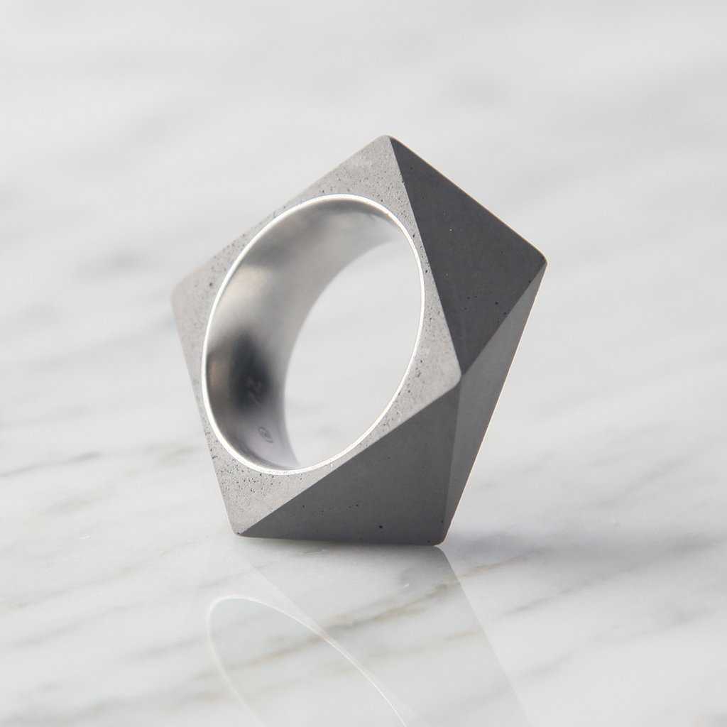 50% 22DESIGN Polygon Ring