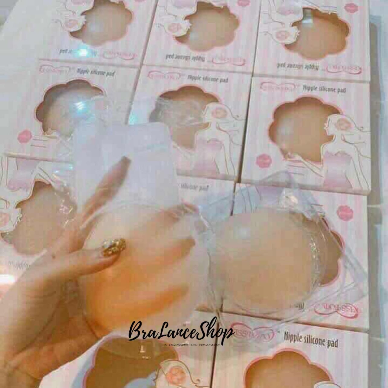 🎗ปิดจุก ยกนม KissBoBo #J04