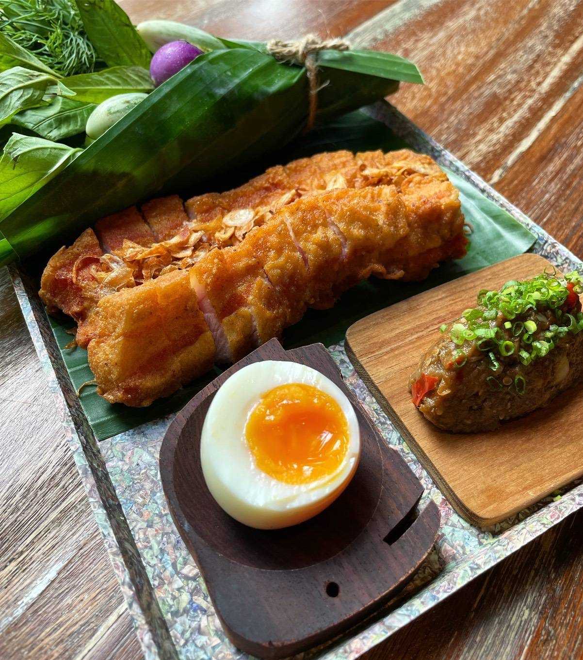 ซุปมะเขือกับหมูทอด  Eggplant Relish and Fried Pork