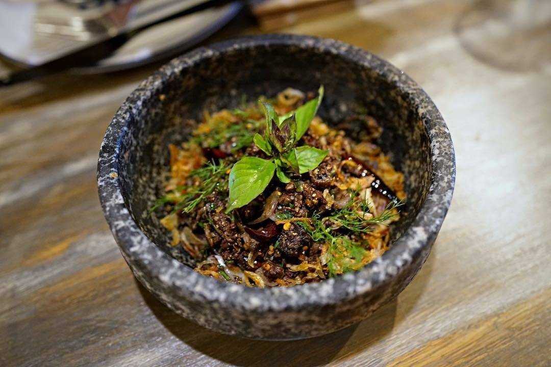 ลาบคั่วล้านนาหมู    Larb Kon Muang Pork