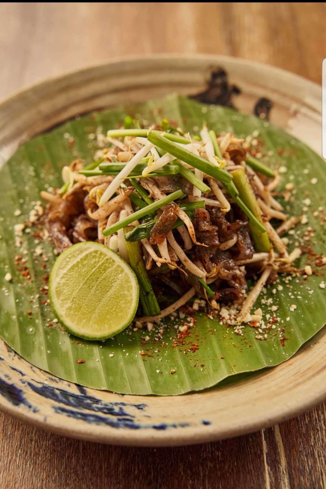ผัดหมี่โคราช    Korat Noodles