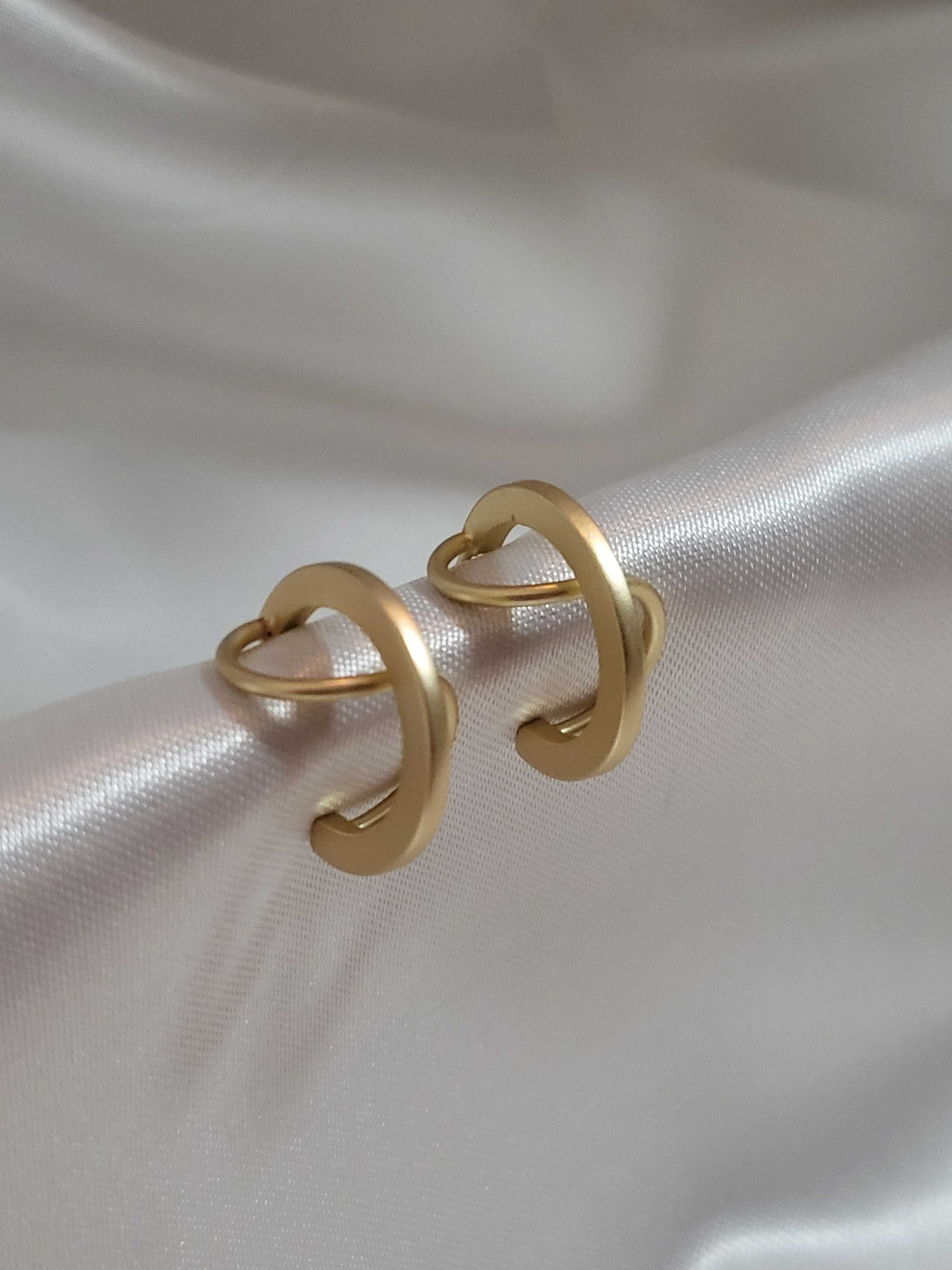 Moon Earring