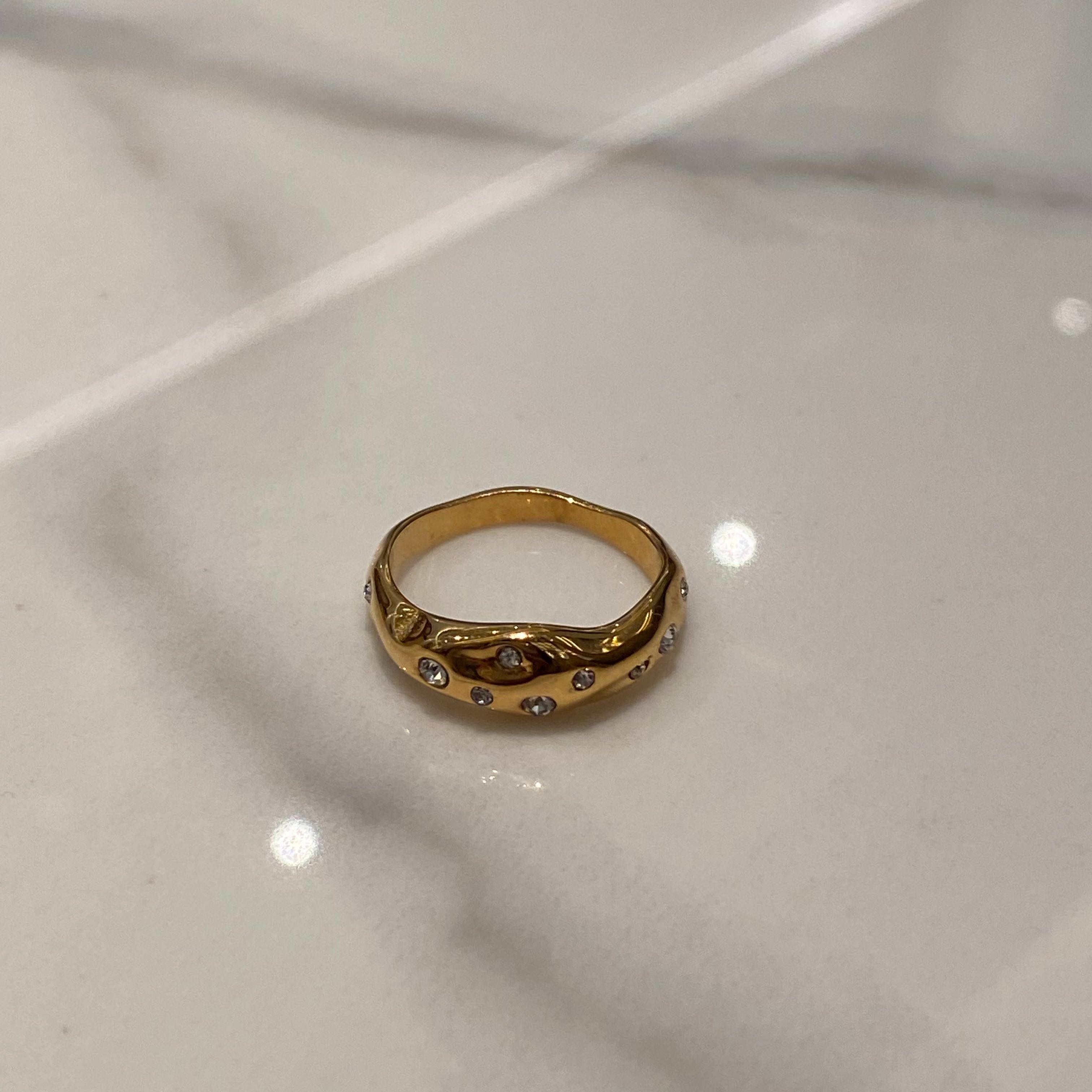 Milah ring
