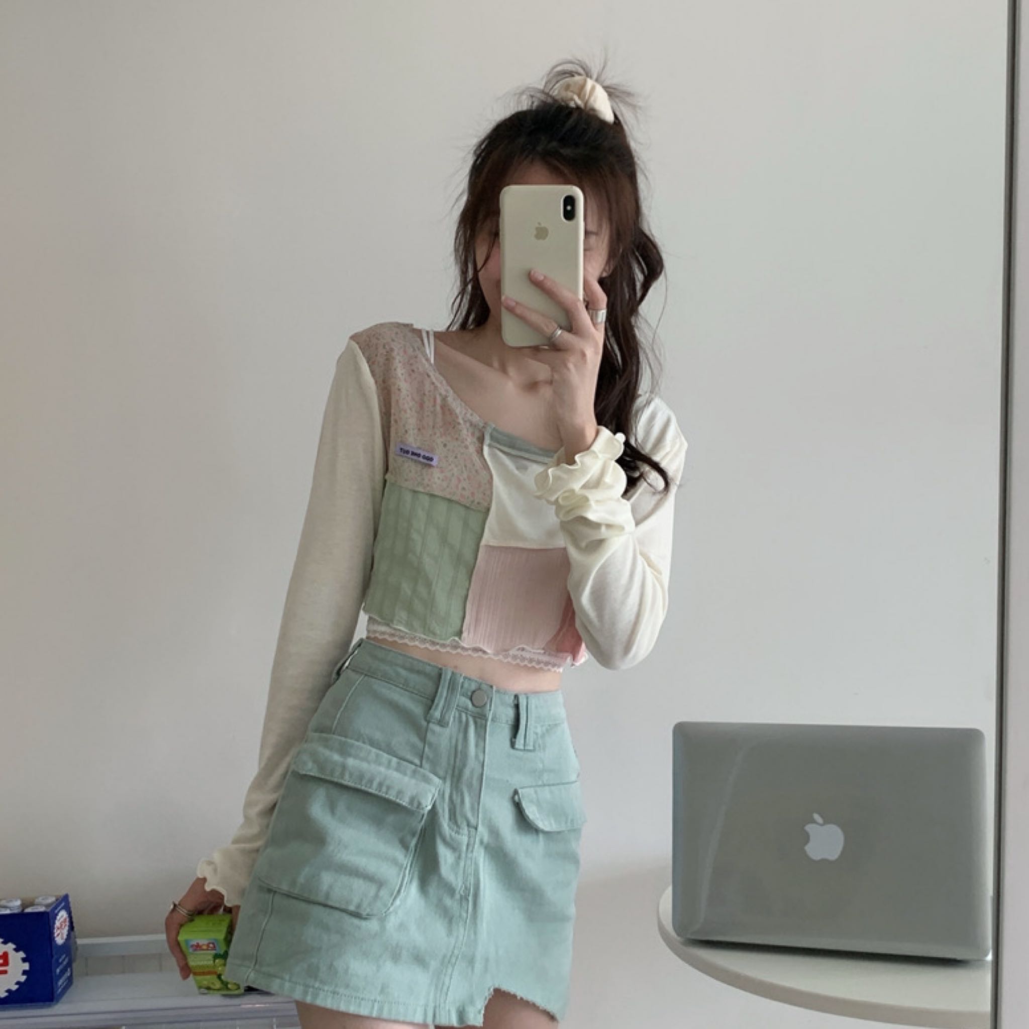 (sold out) Lrregular colorblock crop top (J&T)