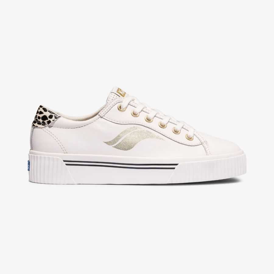 รองเท้าผ้าใบหนัง มีส้น รุ่น CREW KICK ALTO LEATHER สีครีม WH64603