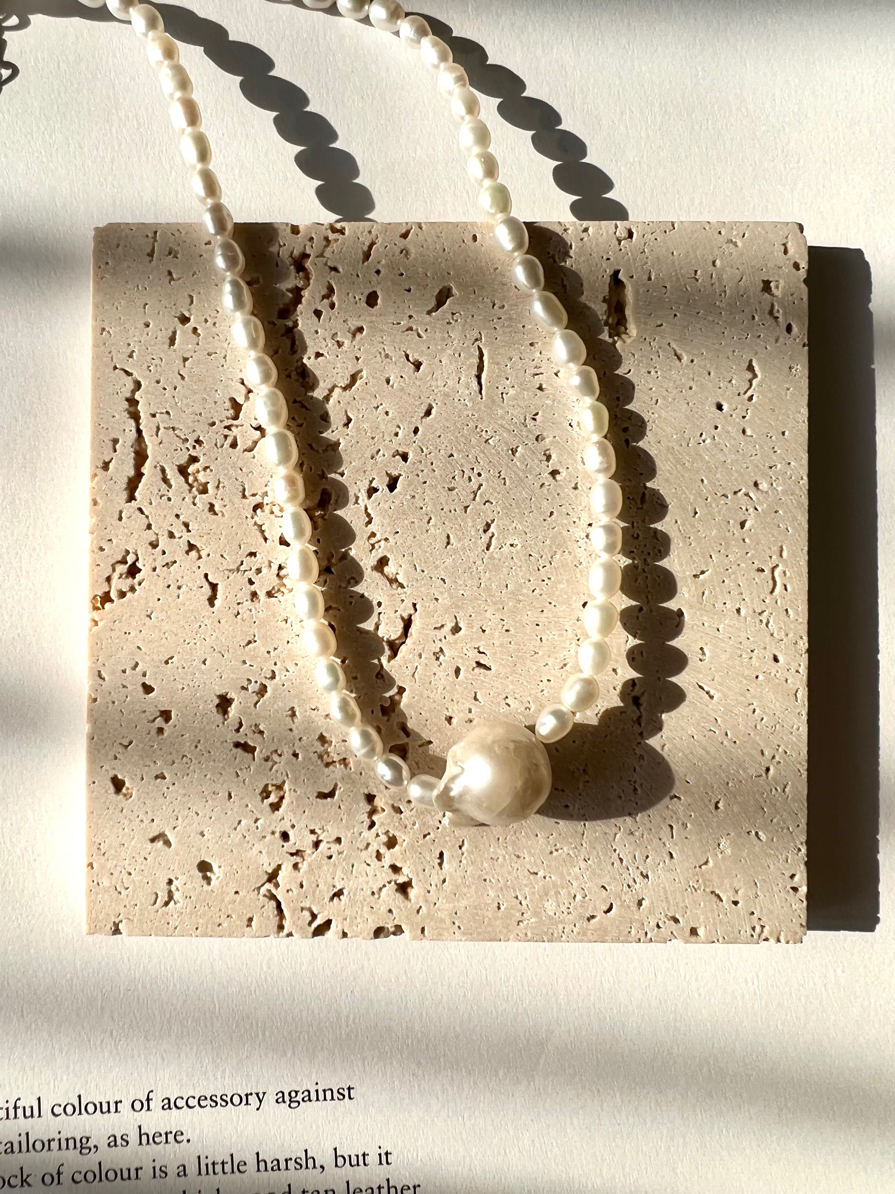 Abigail necklace