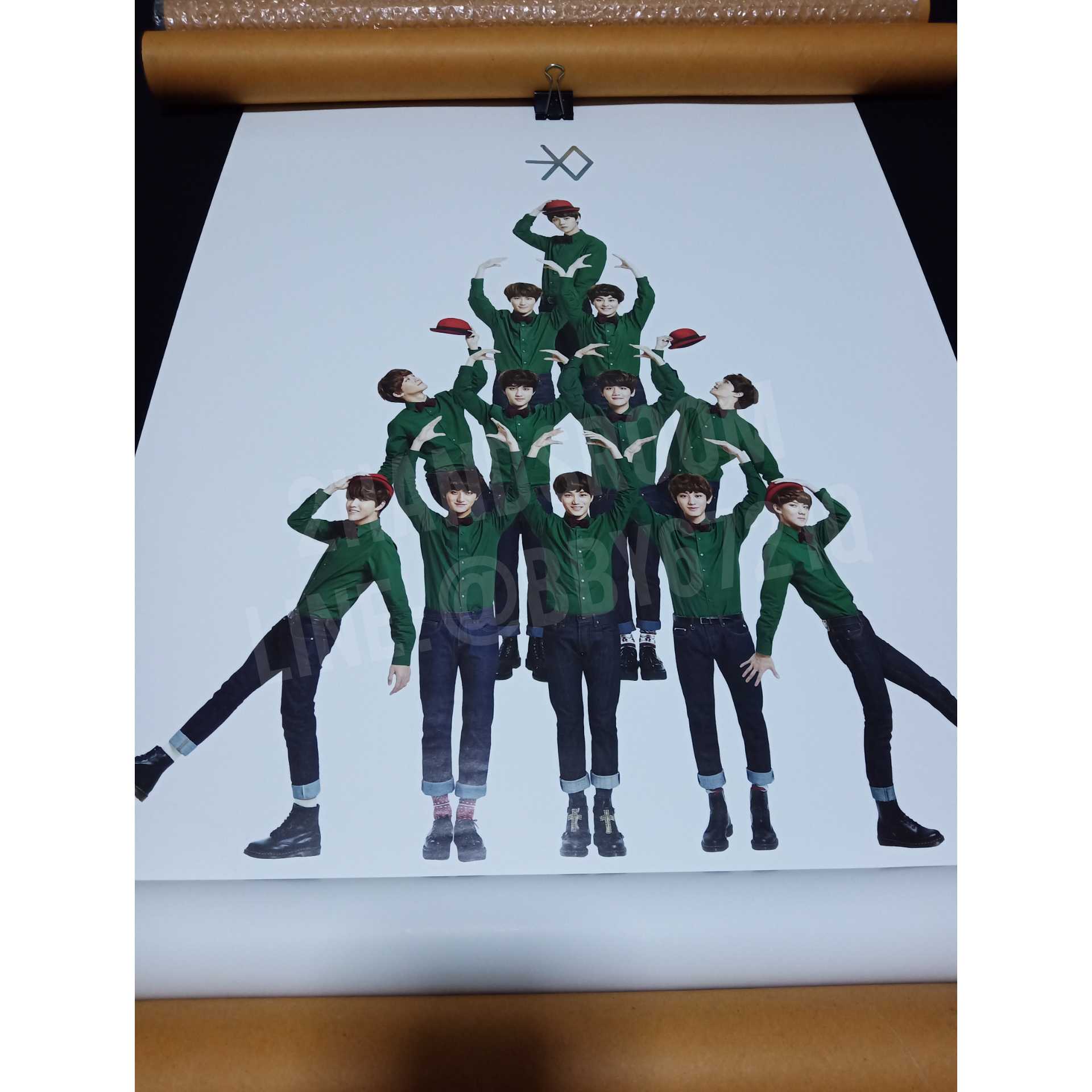 มือสอง ส่งต่อ | 🌈✨ โปสเตอร์จากอัลบั้ม EXO - Miracles in December