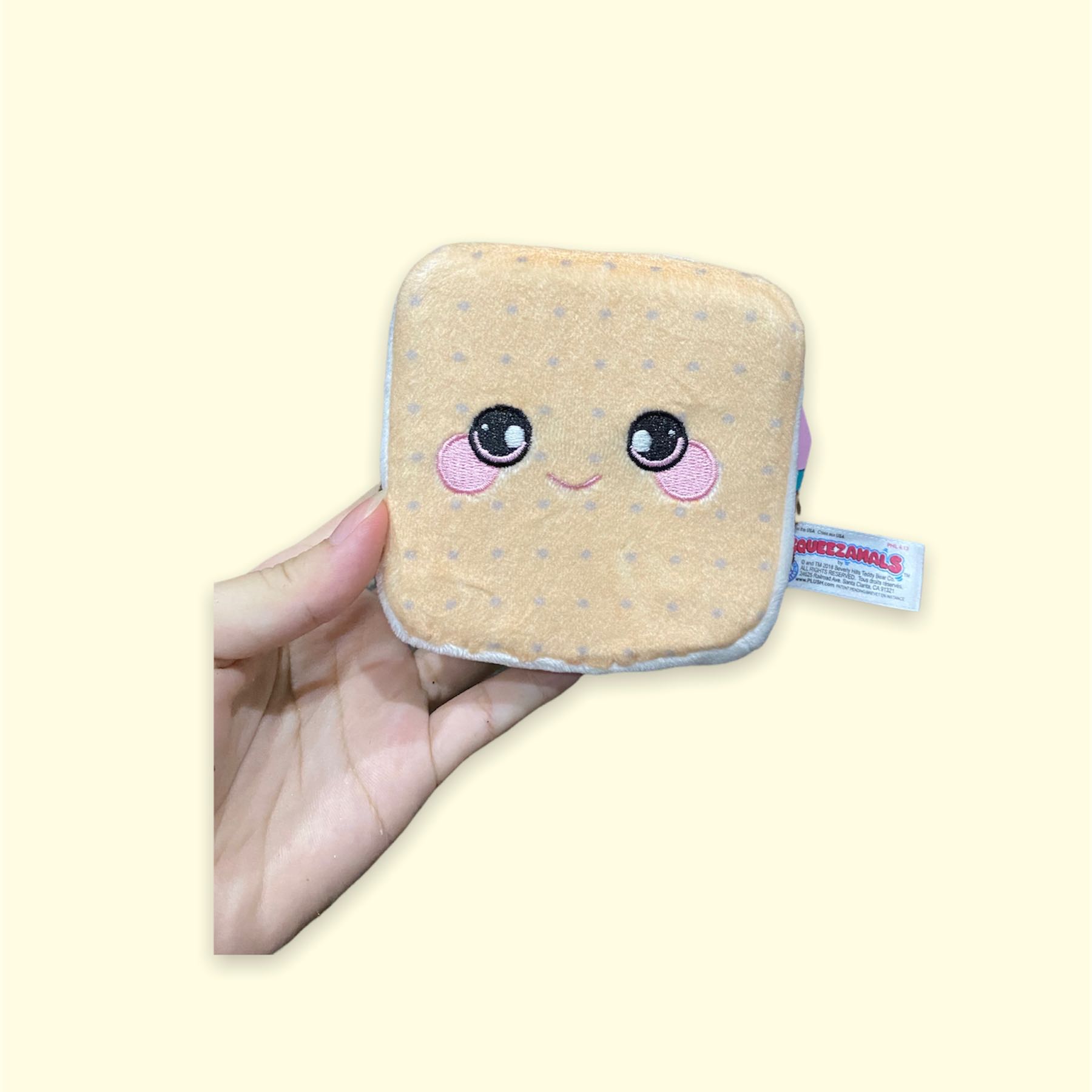 ตุ๊กตา ขนมบิสกิต สกุชชี่🧁🍪🍫
