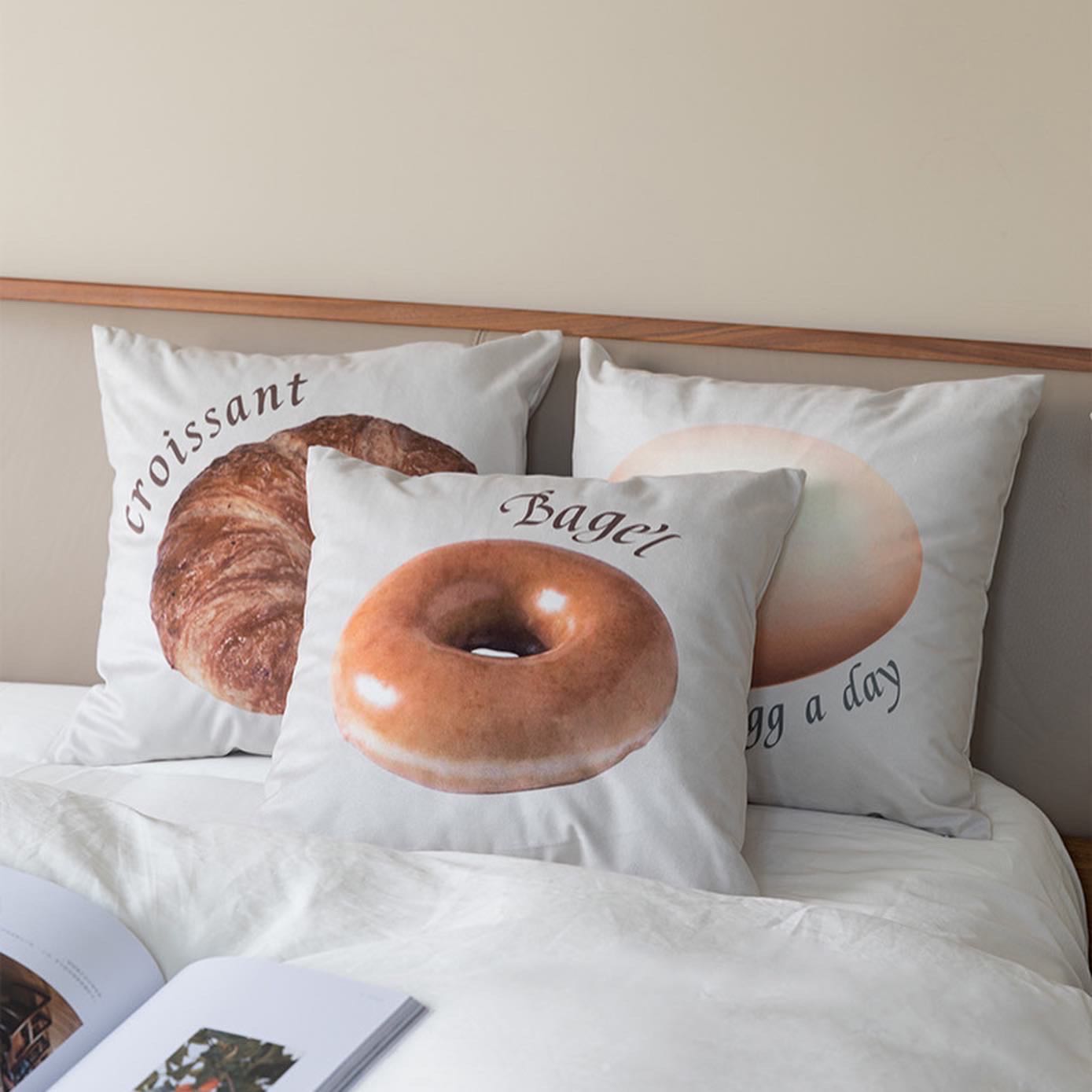 Pastry cushion (Pre-order)