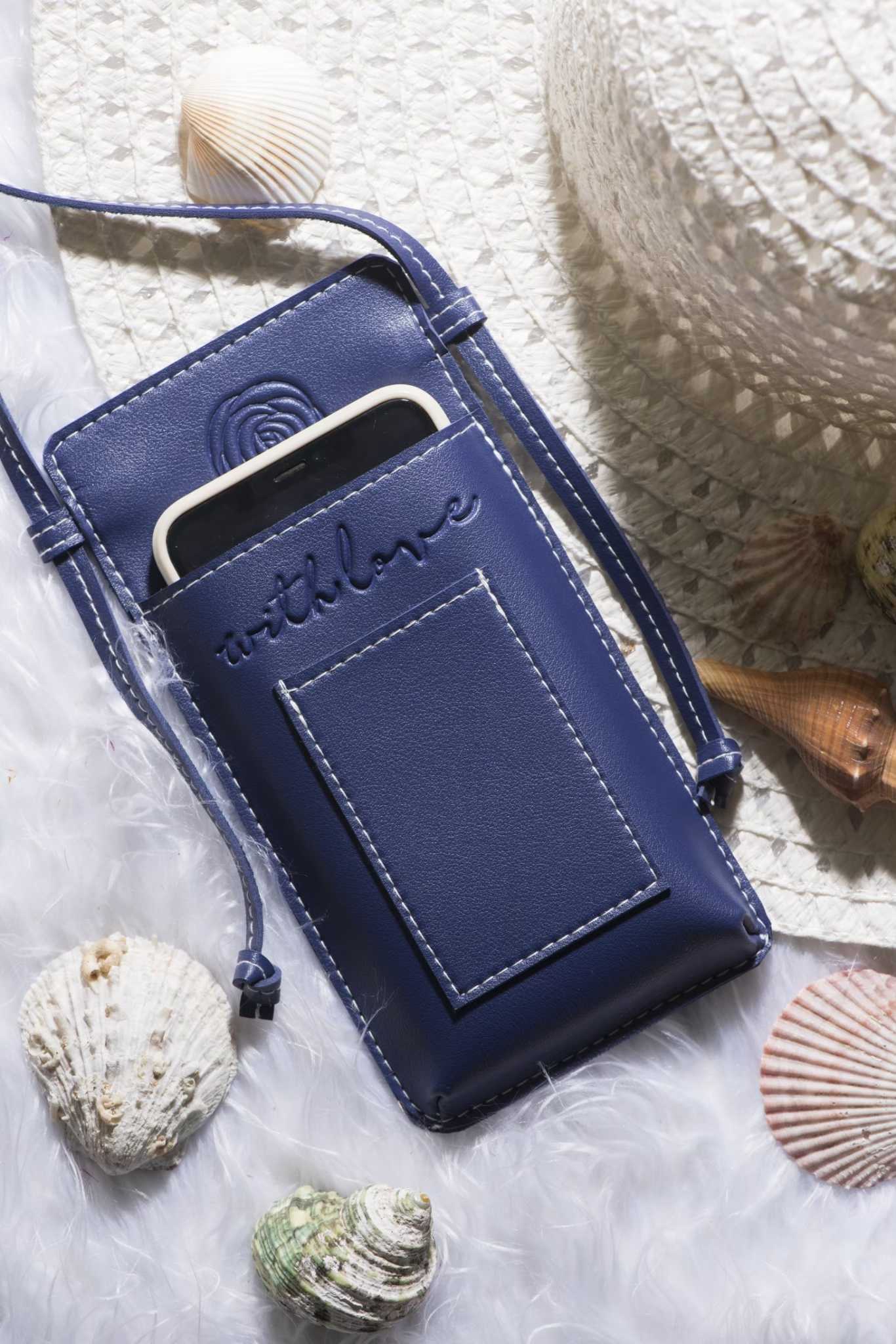 Case-Blue