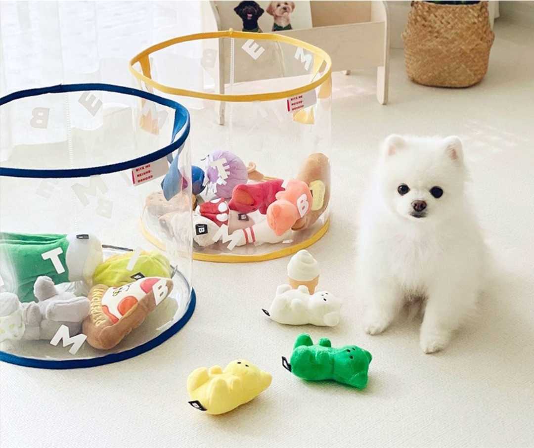 Bite me Clear toy basket