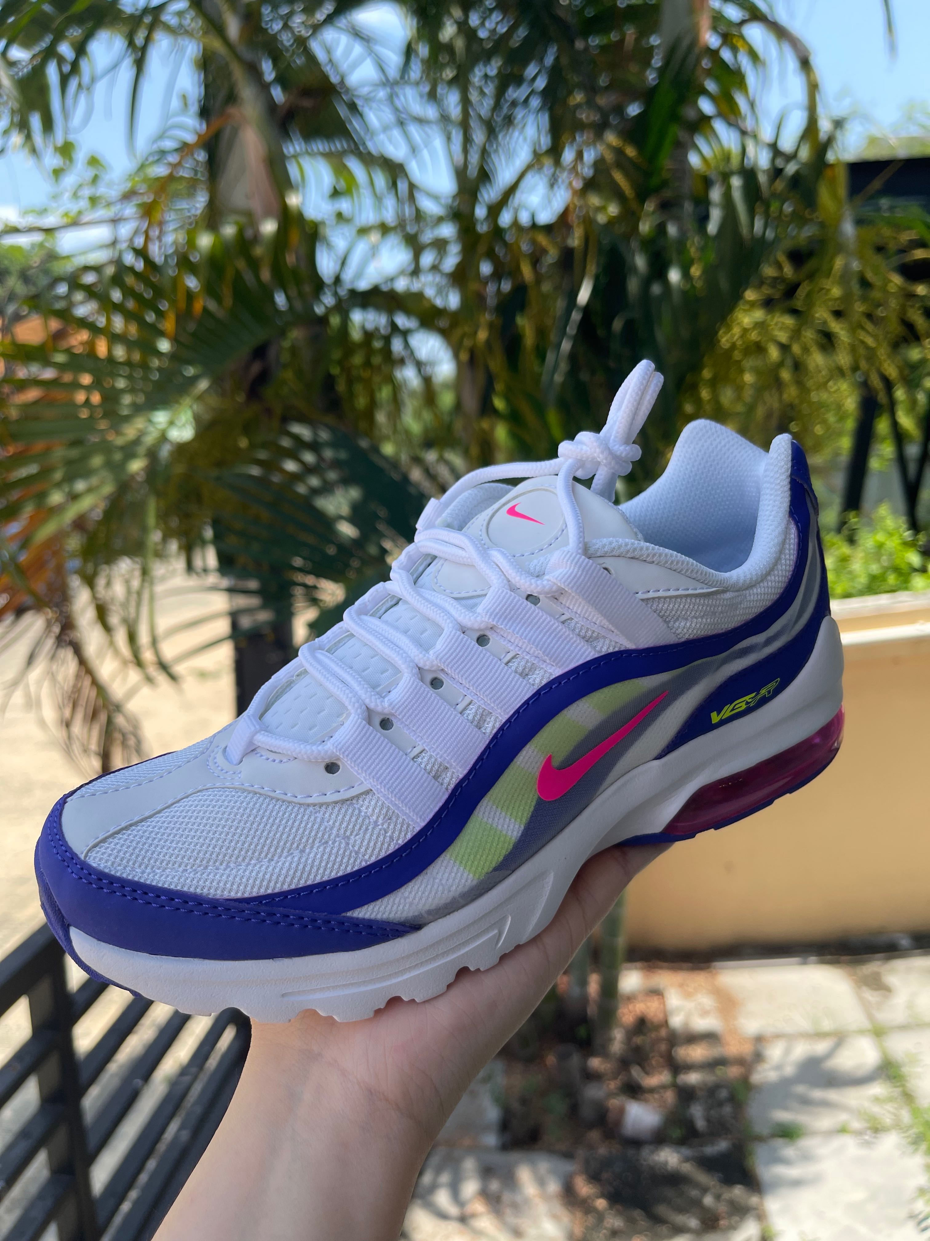 รองเท้า Nike Air Max VG-R 