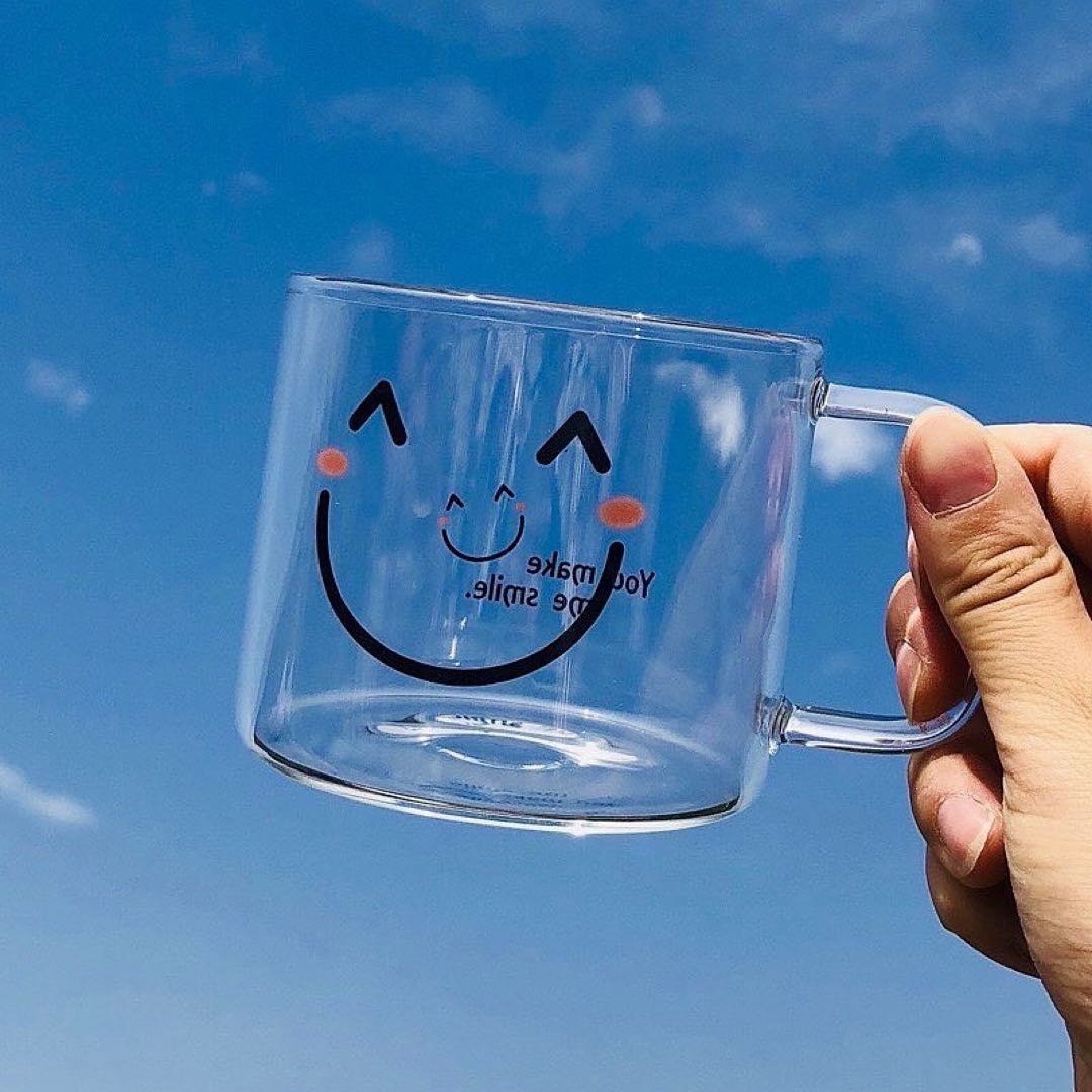 😁 𝓢𝓶𝓲𝓵𝔂 𝓜𝓾𝓰😃 แก้วมัค 𝙃𝙞𝙜𝙝 𝘽𝙤𝙧𝙤𝙨𝙞𝙡𝙞𝙘𝙖𝙩𝙚 Smily
