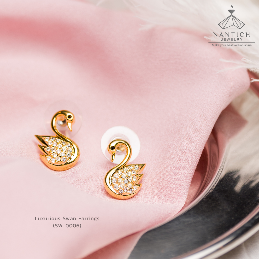 Luxurious Swan Earrings (SW-0006)