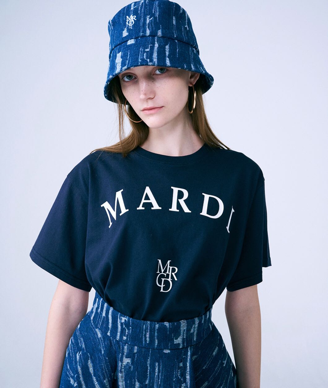 [PRE-ORDER] TSHIRT LOGO MRCD NAVY CREAM