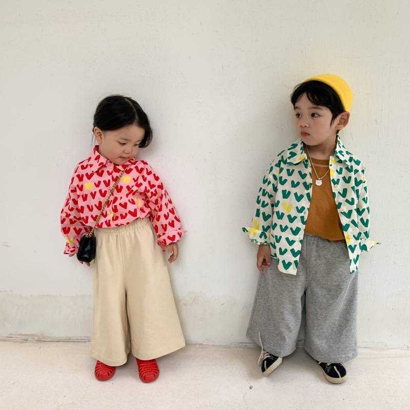 Sale - เสื้อเชิ้ตแขนยาวลายหัวใจ