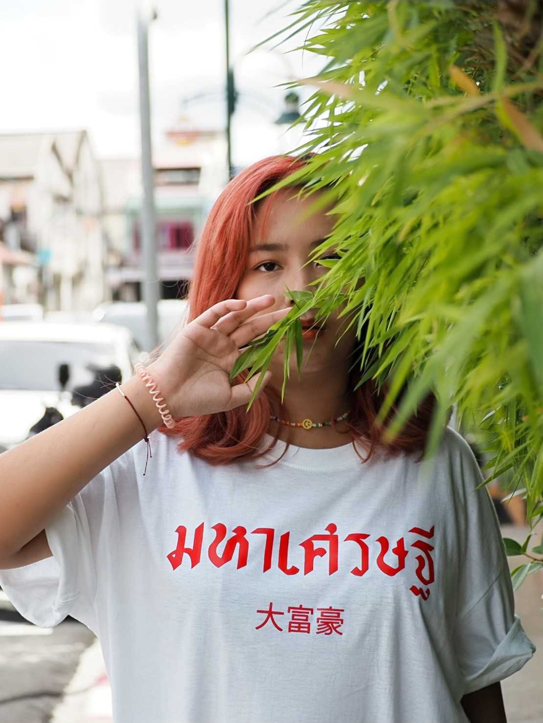 BANGKOK TALES: TOP-เสื้อยืด-แขนสั้น-มหาเศรษฐี-ขาว-50