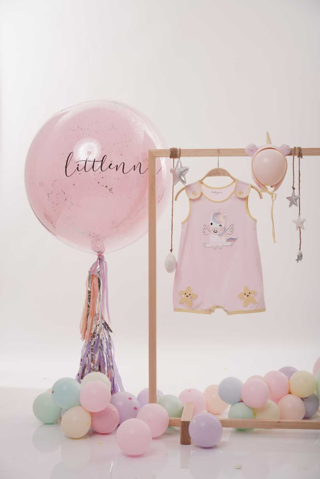 03 ชุดรอมชมพู+หมวก Unicorn Collection