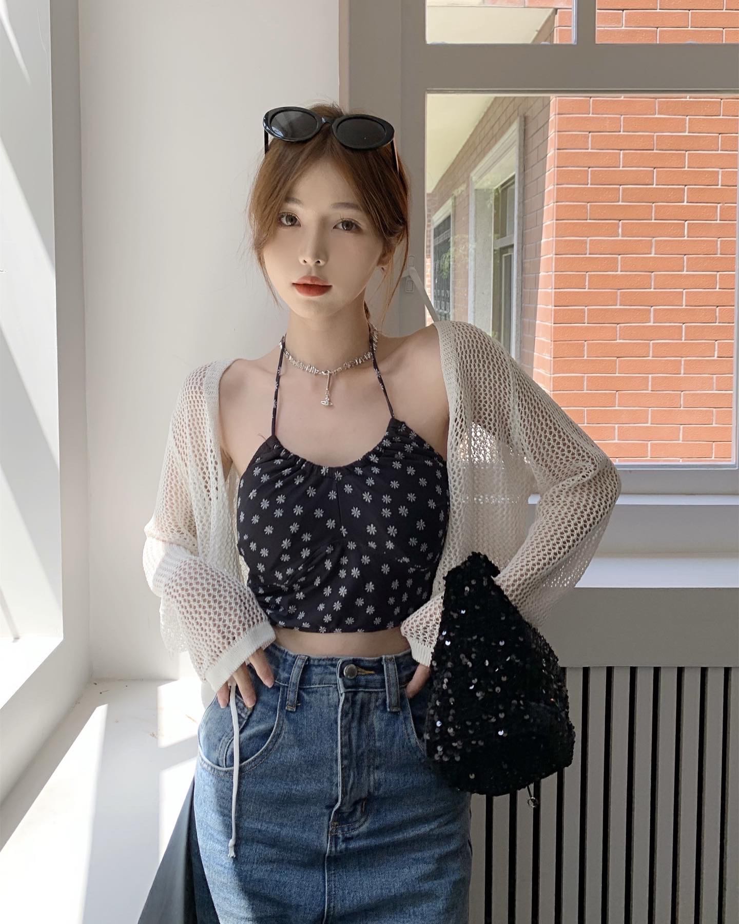 Knit cardigan with daisy halter top (J&T)
