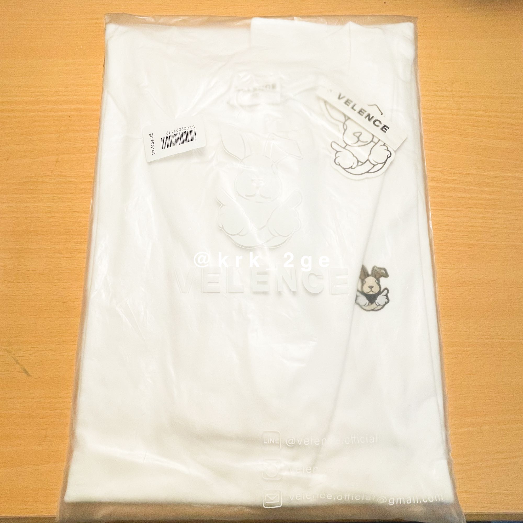 Velence White tshirt