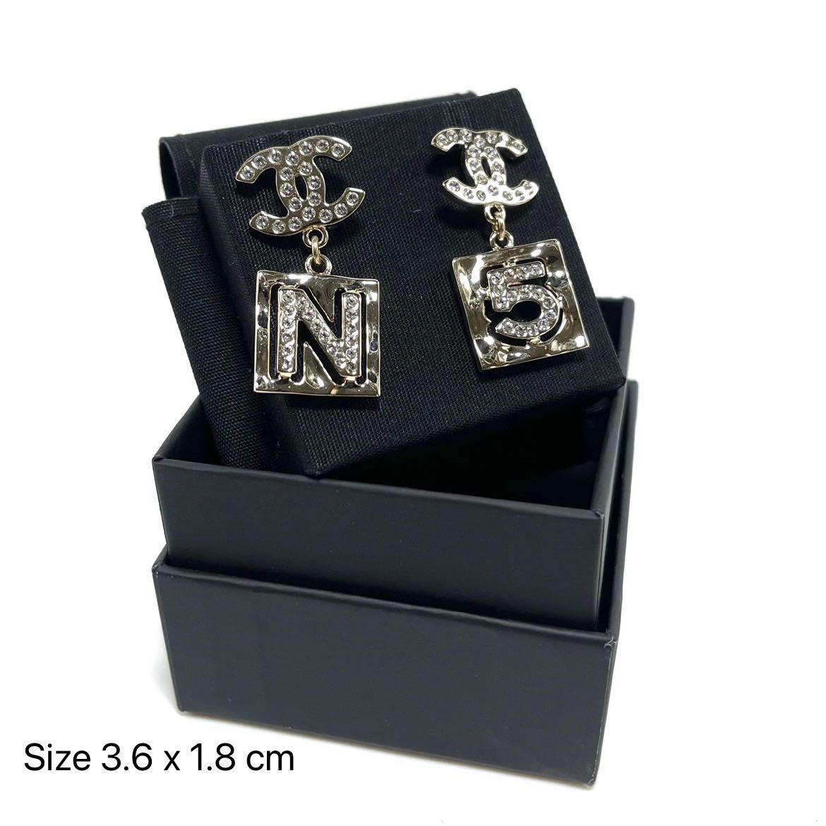 New Chanel earring