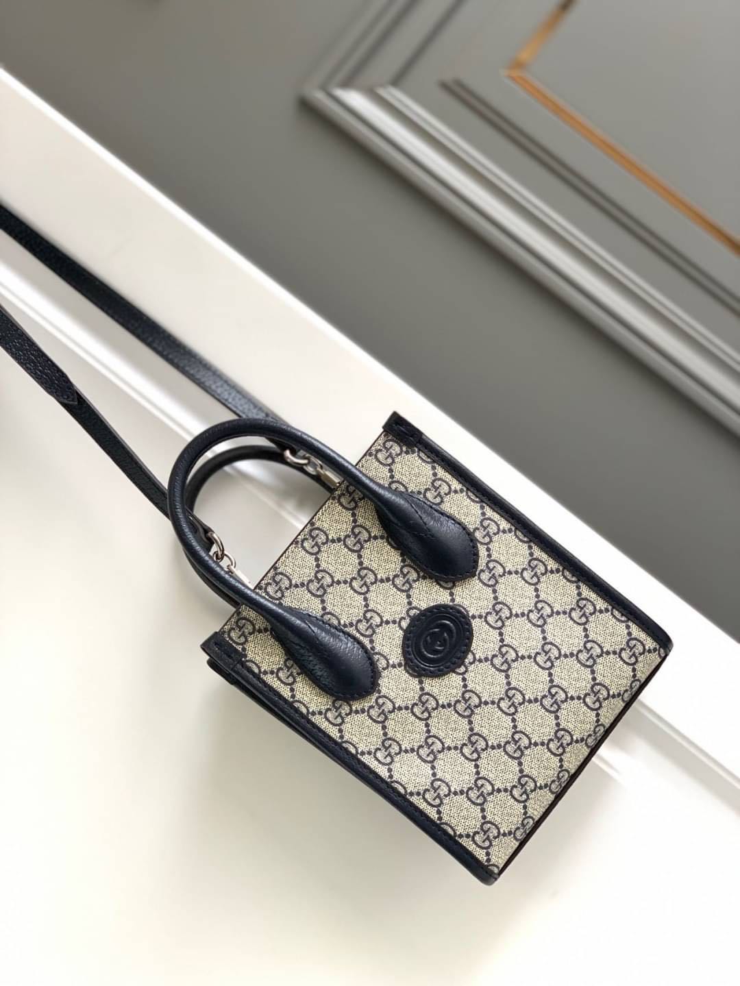 Gucci mini tote interlock G