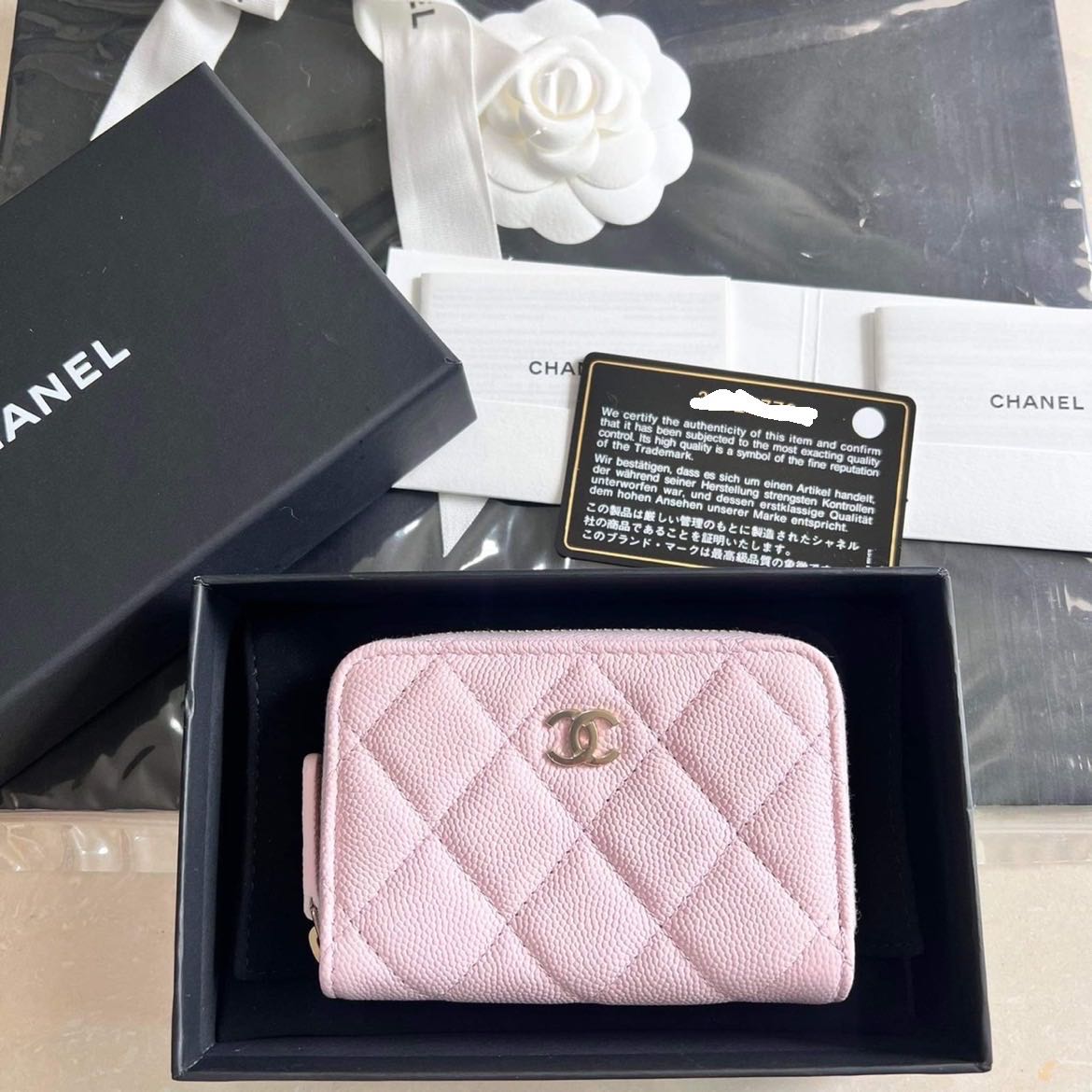 New Chanel Card Holder Holo 32