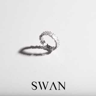 Tapered Like Baguette Ring