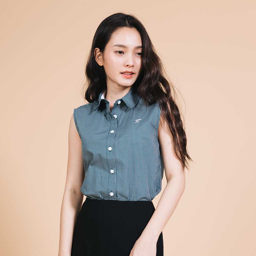 Premium เสื้อเชิ้ตหญิง แขนกุด ลายตารางเขียวเข้ม