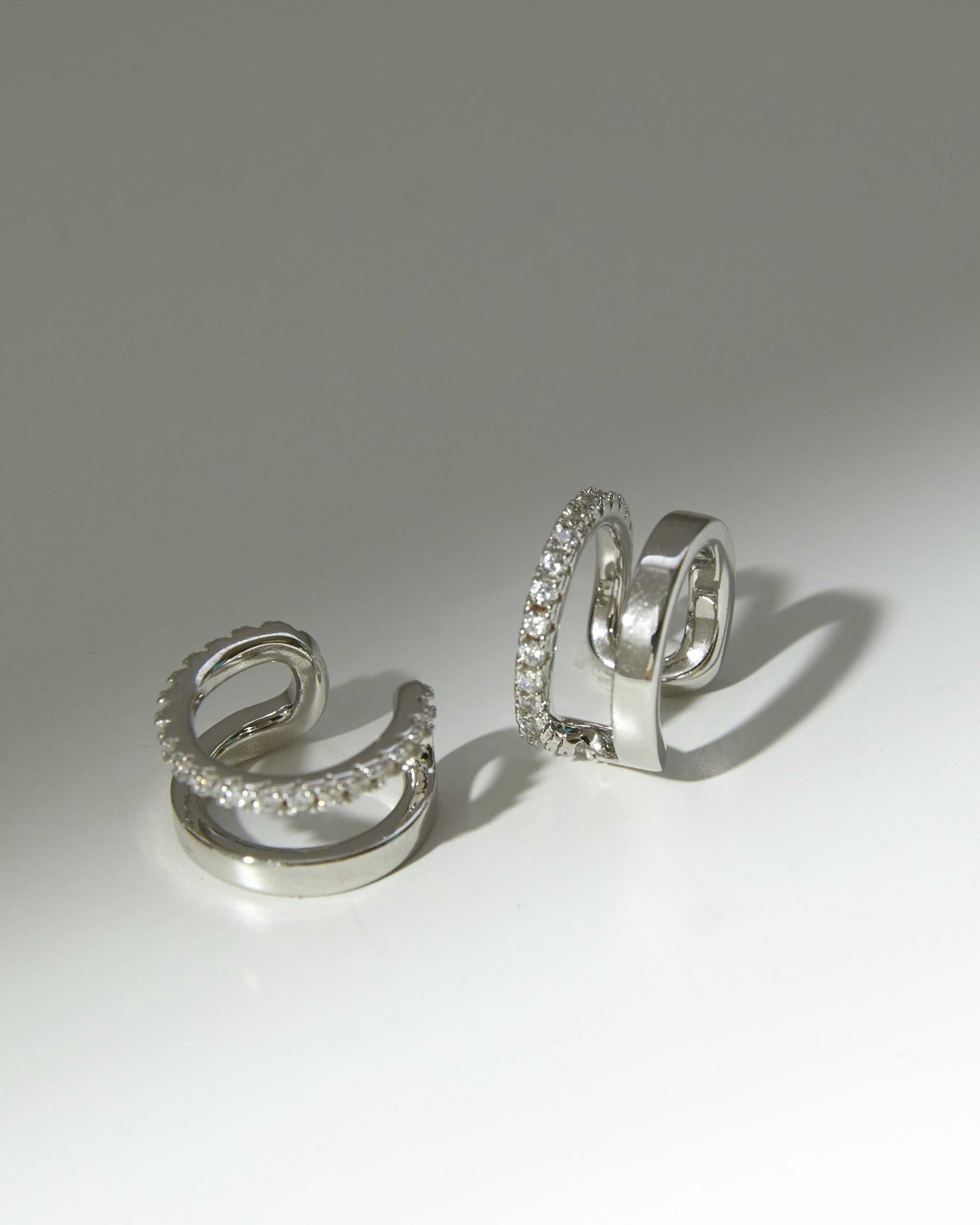 Plain Dot Cuff