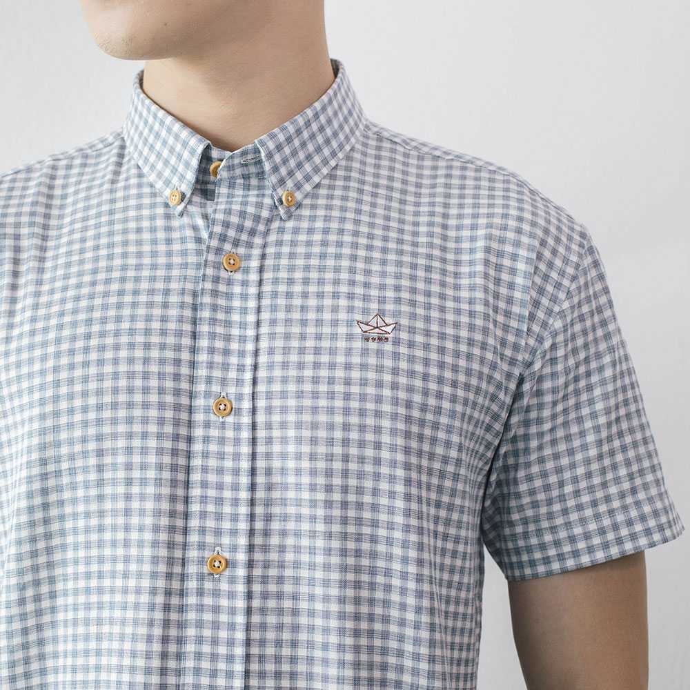 Original เสื้อเชิ้ตชาย แขนสั้น ทรงตรง ลายตารางฟ้าเทา origami ship (เหลือไซส์ S)