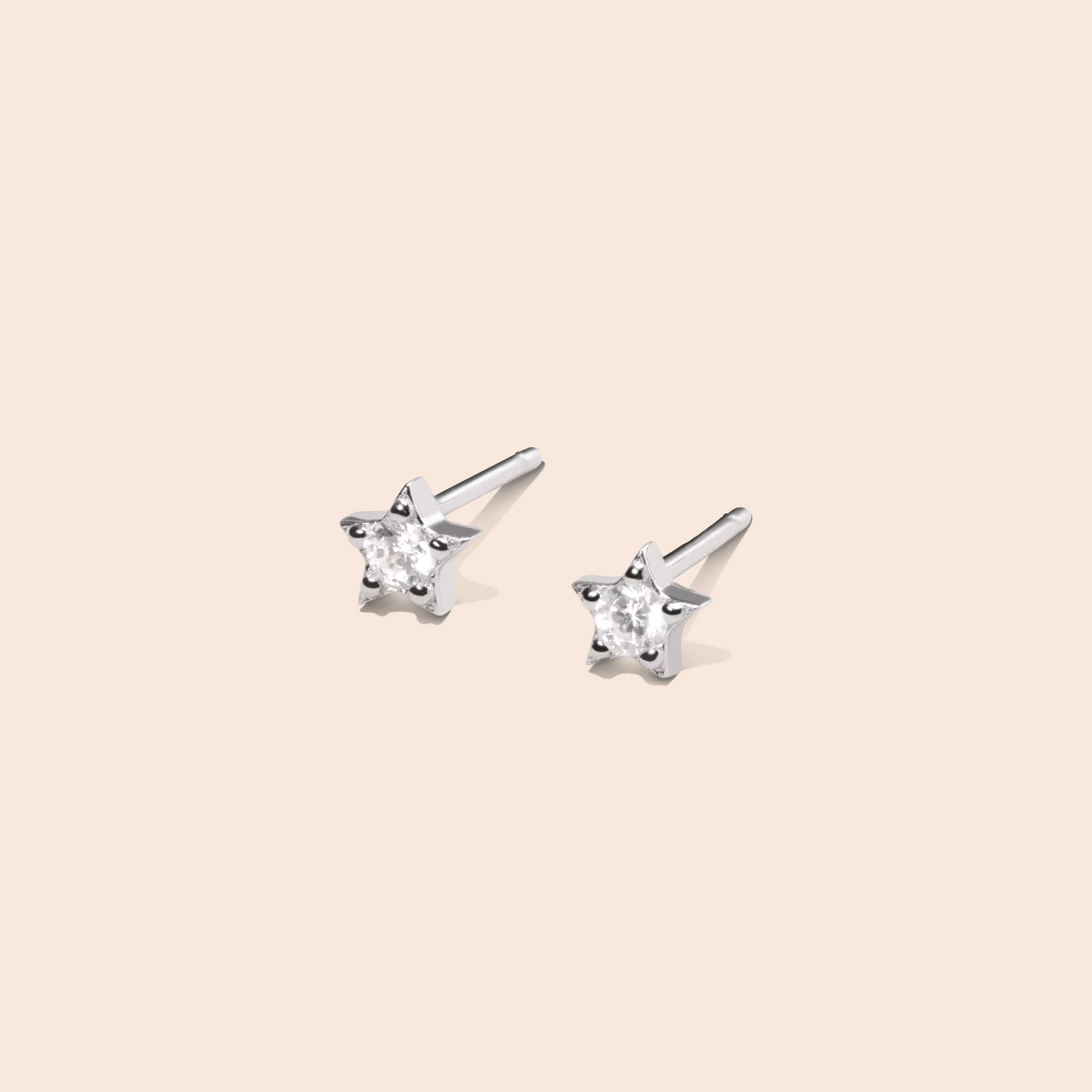 GEMMAPIECE ต่างหูแป้น Baby star Stud Earring