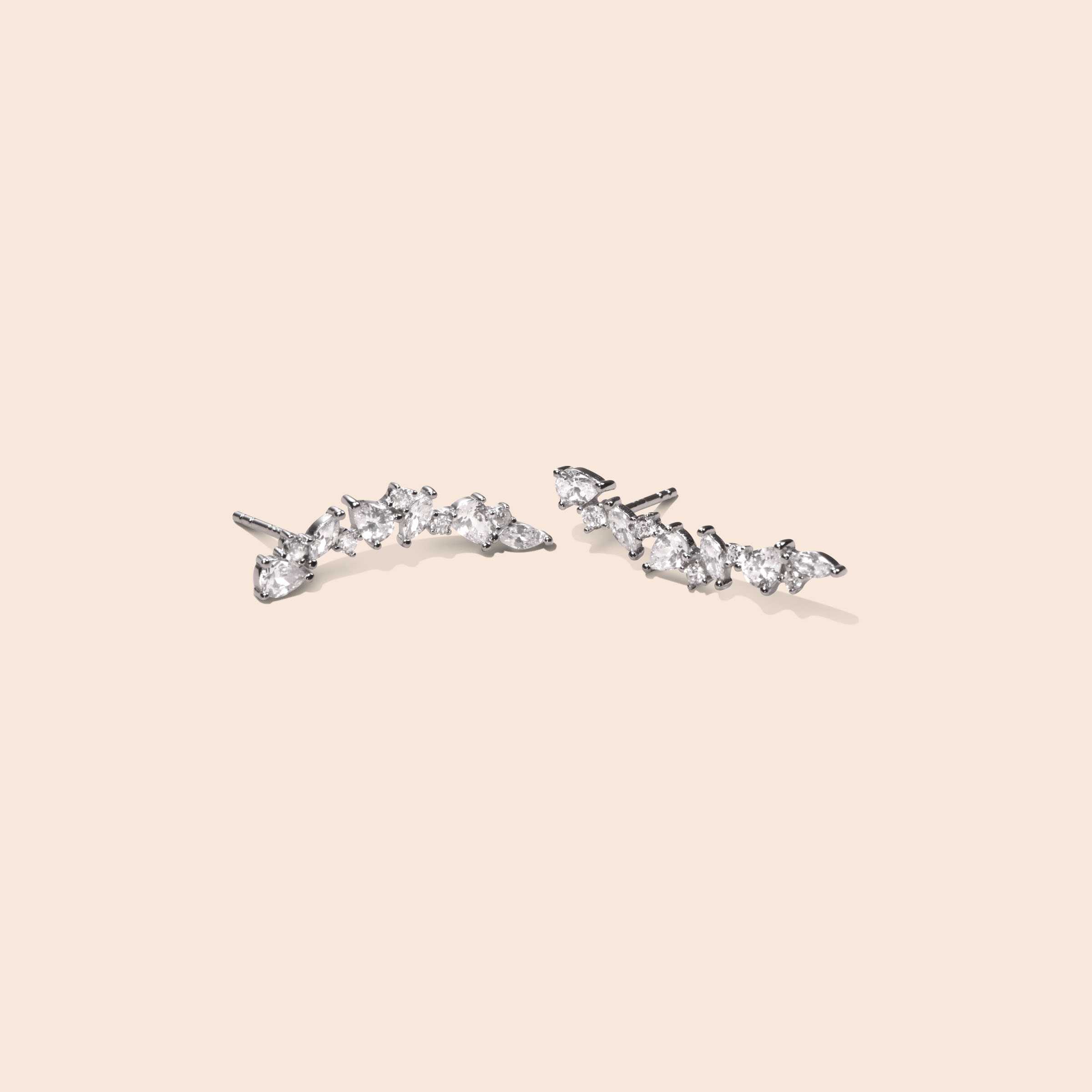 GEMMAPIECE ต่างหูแป้น Daimond Tail Stud Earring