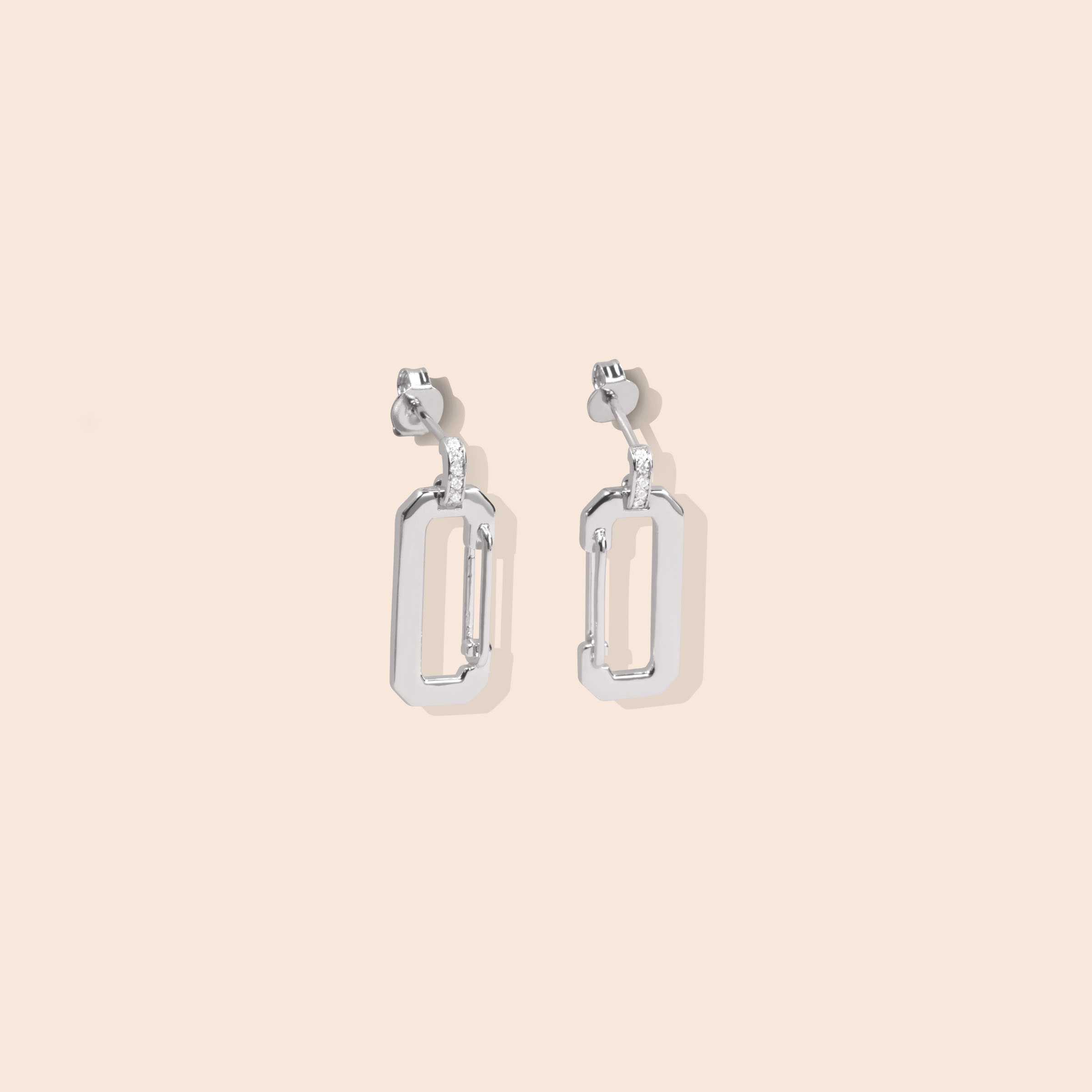GEMMAPIECE ต่างหูแป้น Billie Lock Stud Earring
