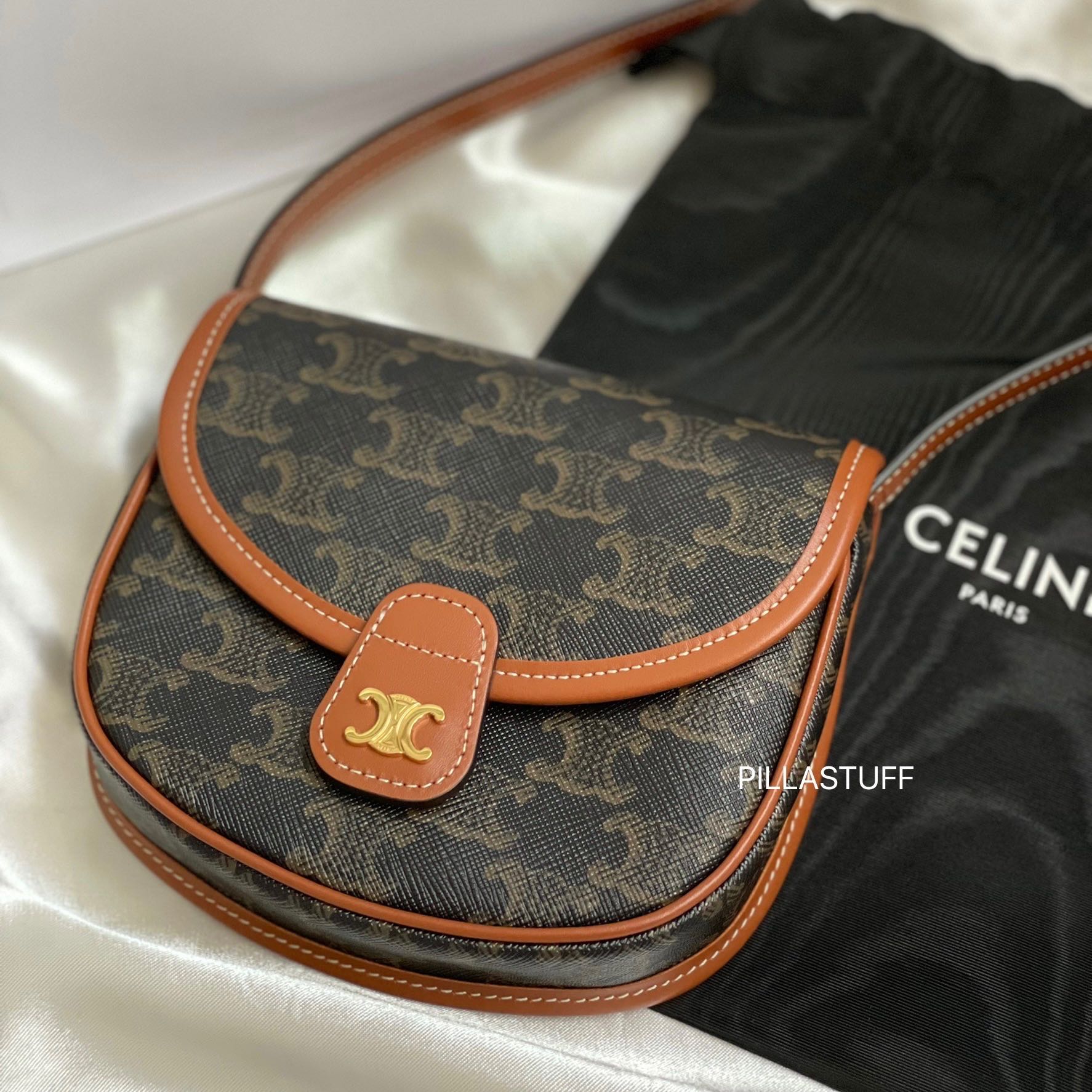 แท้100%🔥 Celine mini besace