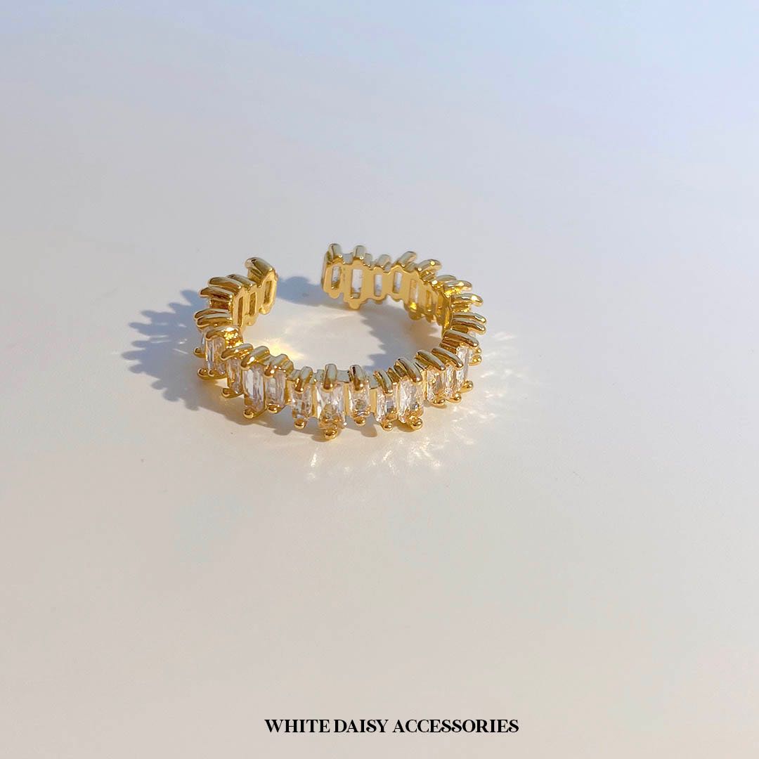🔥 New Collection🔥 Daisy Zircon 18K Gold Plated Ring แหวนแฟชั่น แหวนสีทอง แหวนผู้หญิง 
