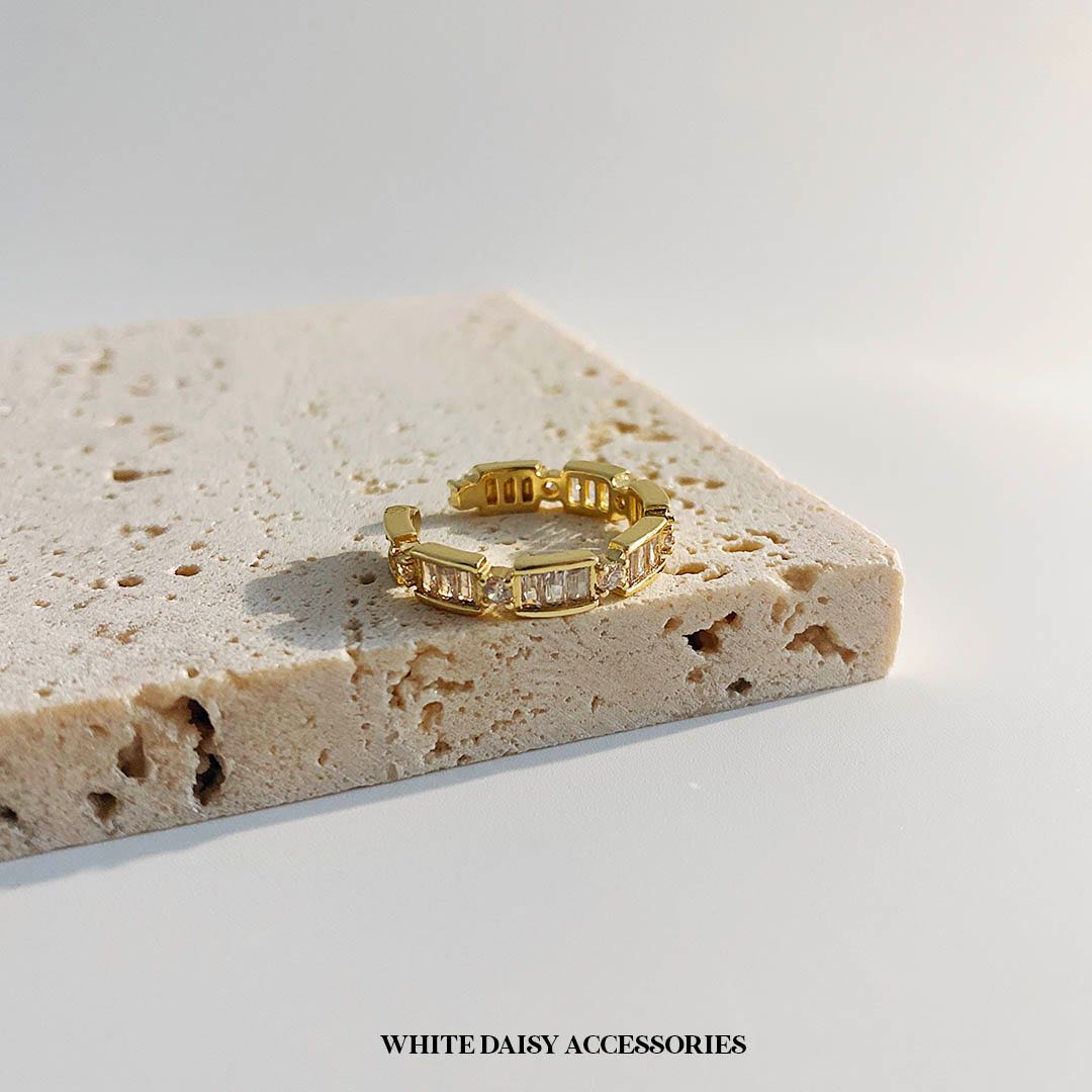 New Collection🔥 Annie 18K Gold Plated Zircon Ring 