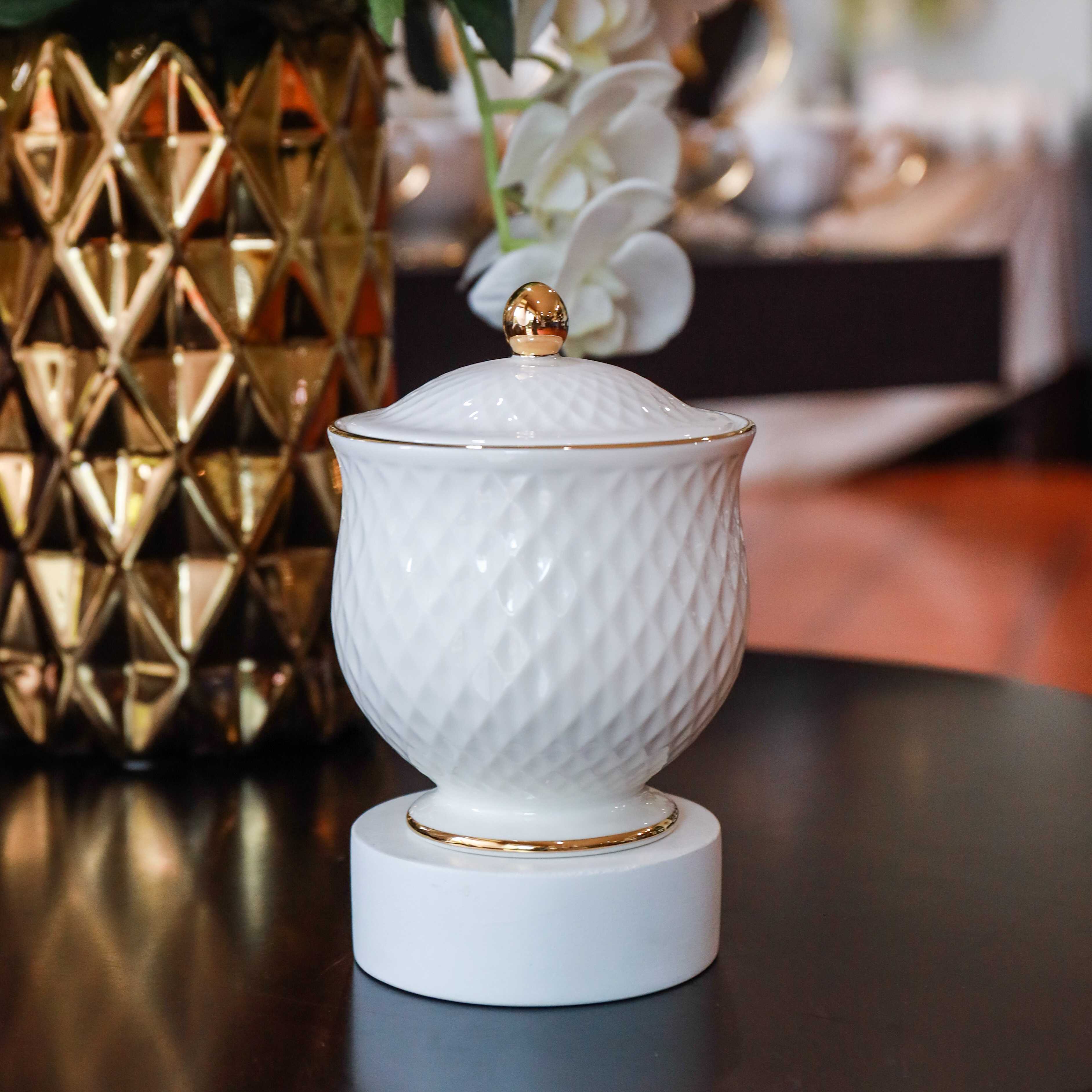 โถน้ำตาล 260 ซีซี E’clat Gold