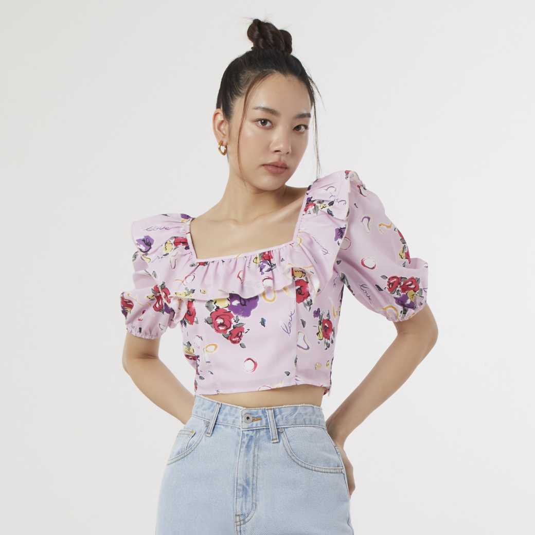 เสื้อเบลาส์ลายพู่กันดอกไม้แต่งระบาย | Paintbrush Floral Print Blouse with Ruffle | 05655