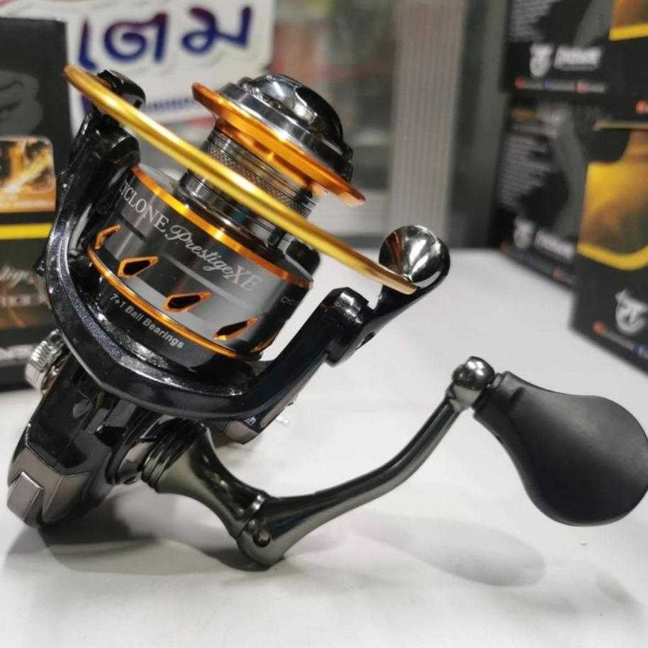 รอกสปินนิ่ง Pioneer Cyclone Pretige Xe
