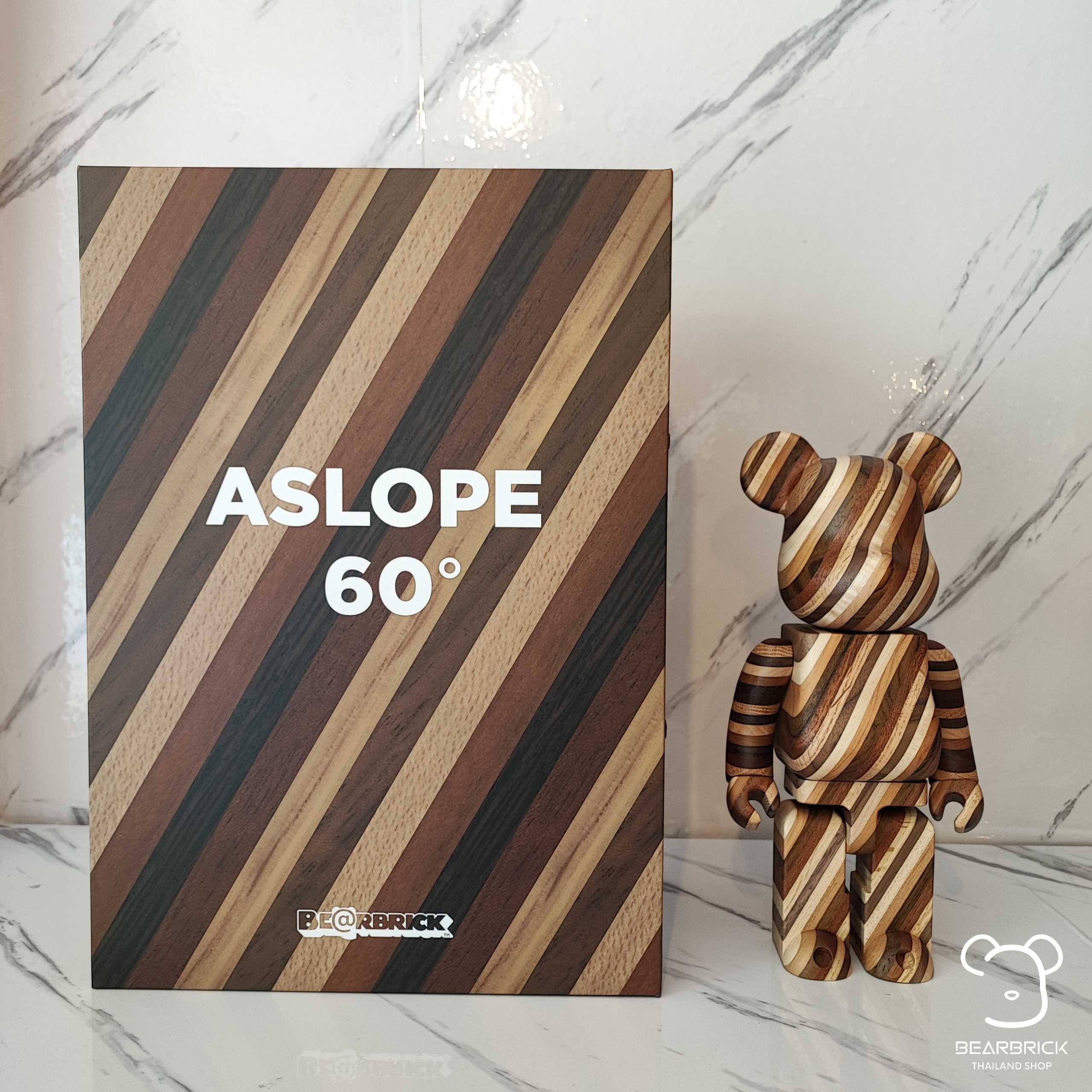 Be@rbrick karimoku ASLOPE 60° 400％