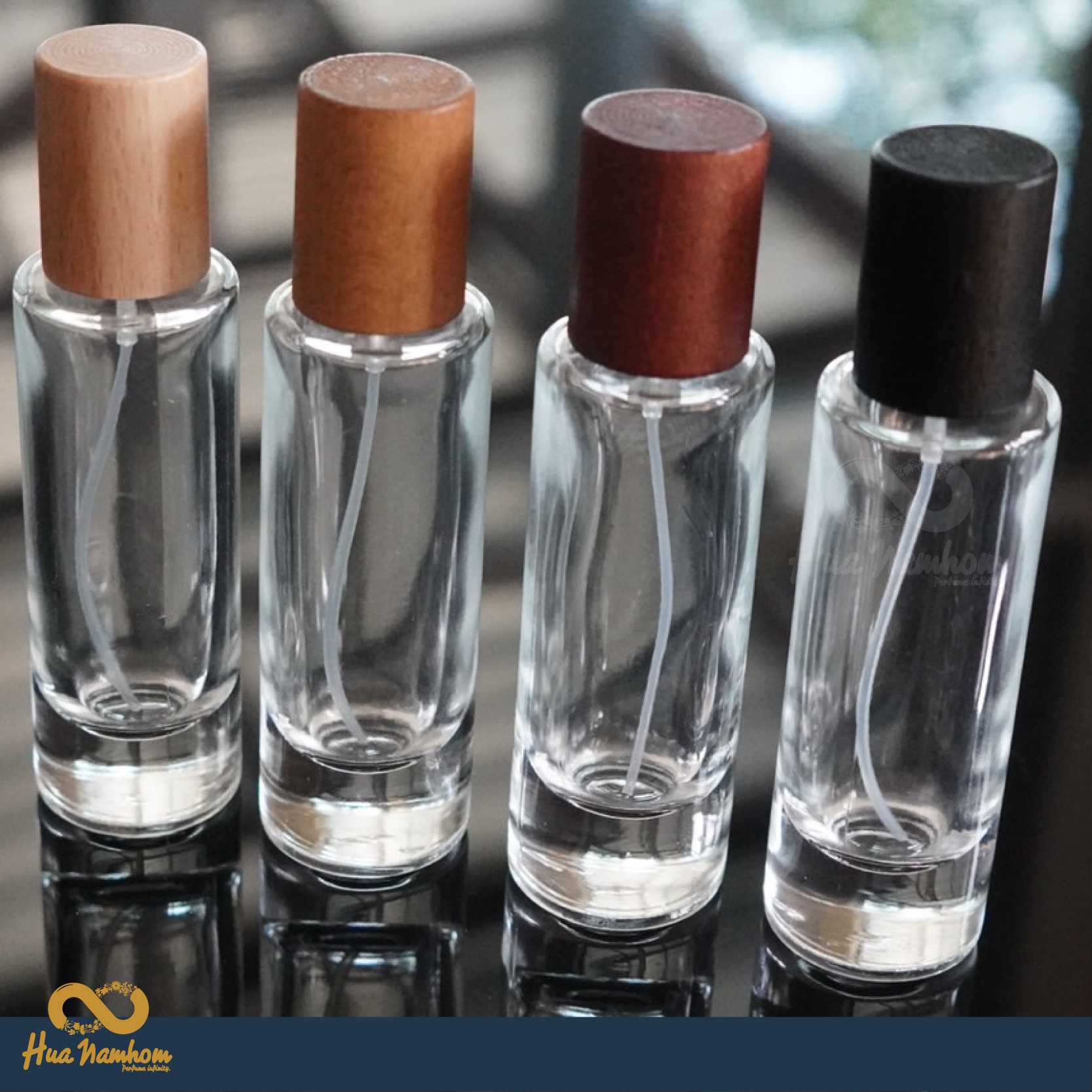 ขวดสเปรย์ทรงกระบอกใส ฝาครอบไม้ขนาดบรรจุ 30ml