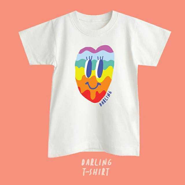 Darling Tee Mom (Rainbow heart)