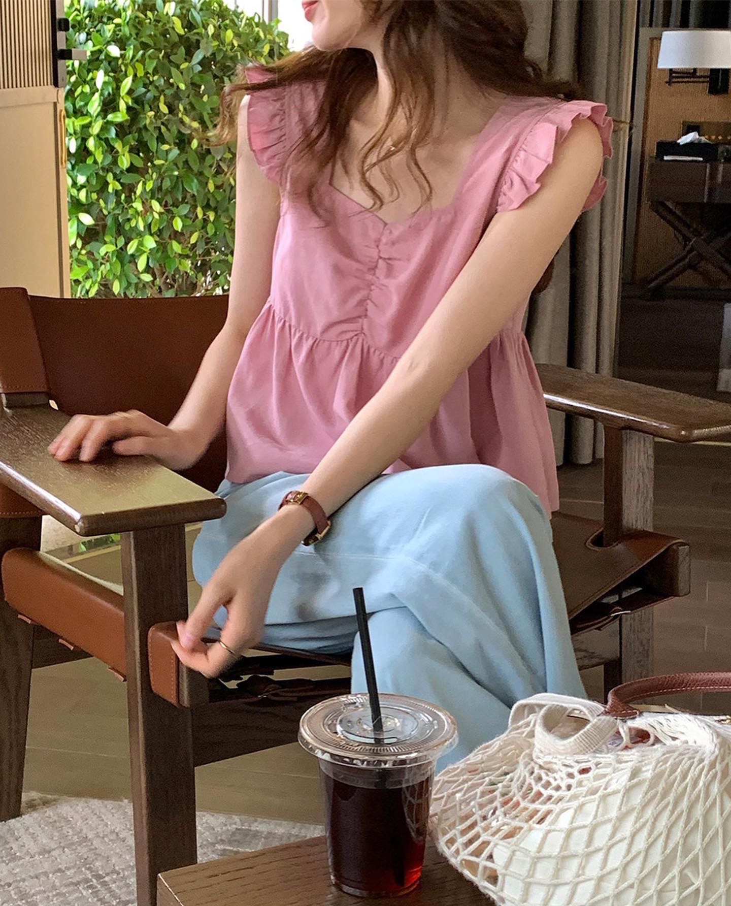 Roy ruffle blouse [pre order]
