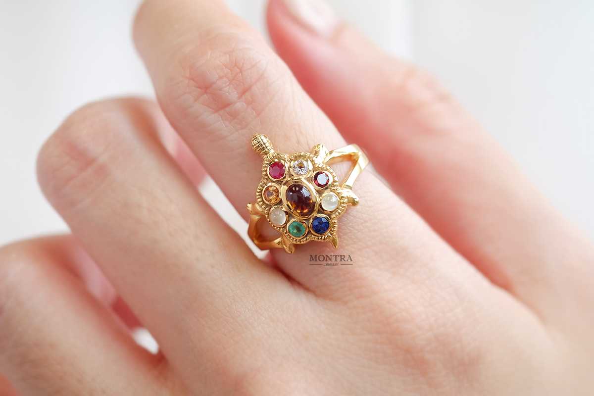 [Pre-Order] แหวนนพเก้า แหวนเต่า แหวนพลอยแท้เสริมดวง แหวนเงินแท้ S925 by Montra Jewelry
