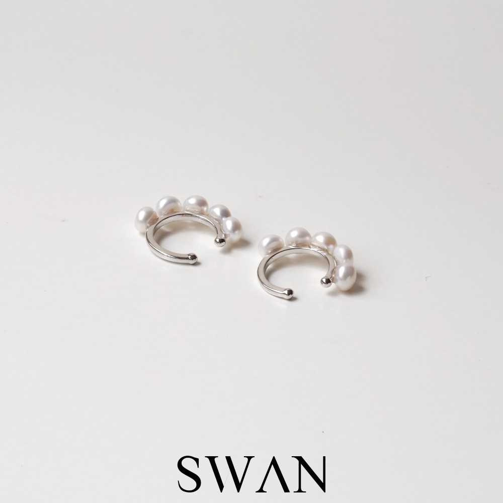 Mera Pearl Cuff