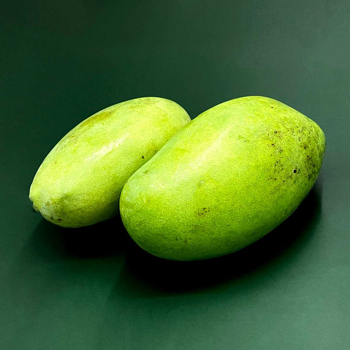 มะม่วงเขียวแก้วขมิ้น Keawkanin Green Mango /2Pcs.