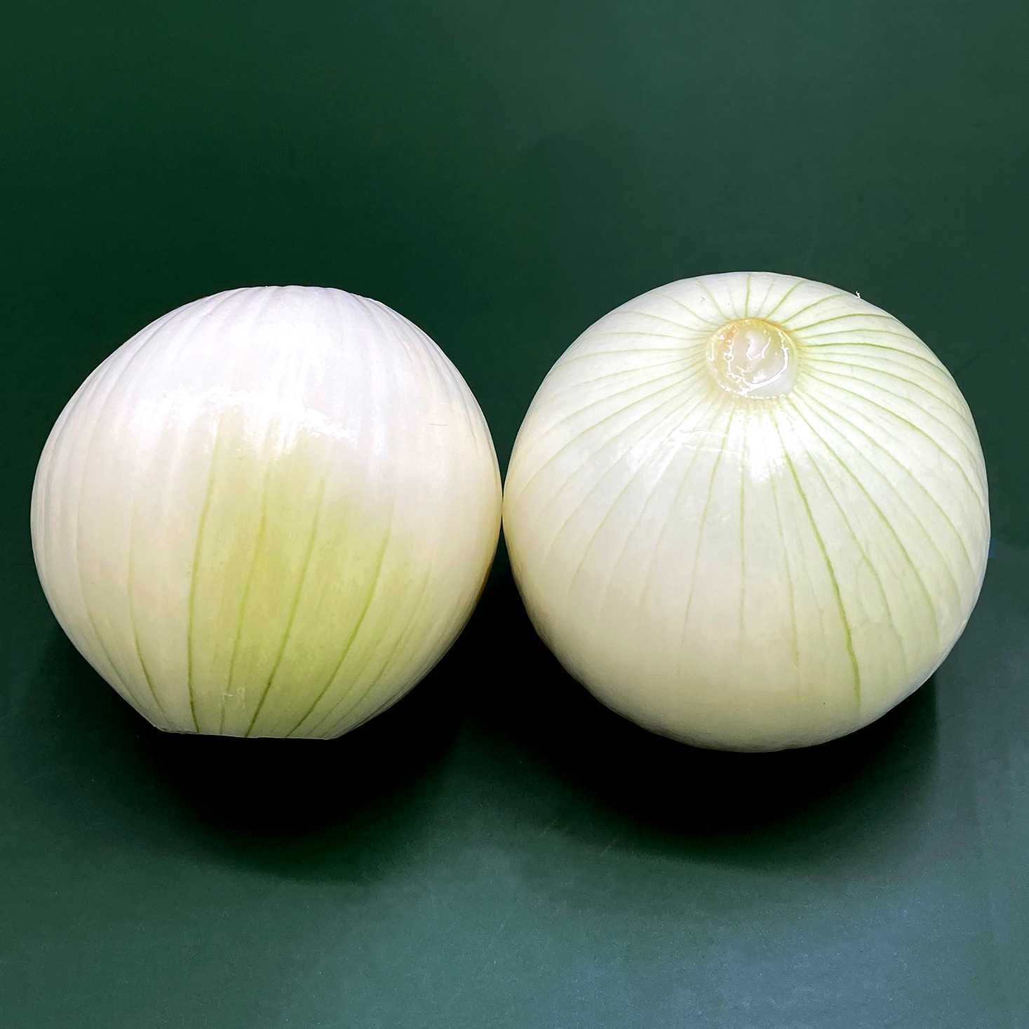 หอมใหญ่ปอก  Peeled Onion