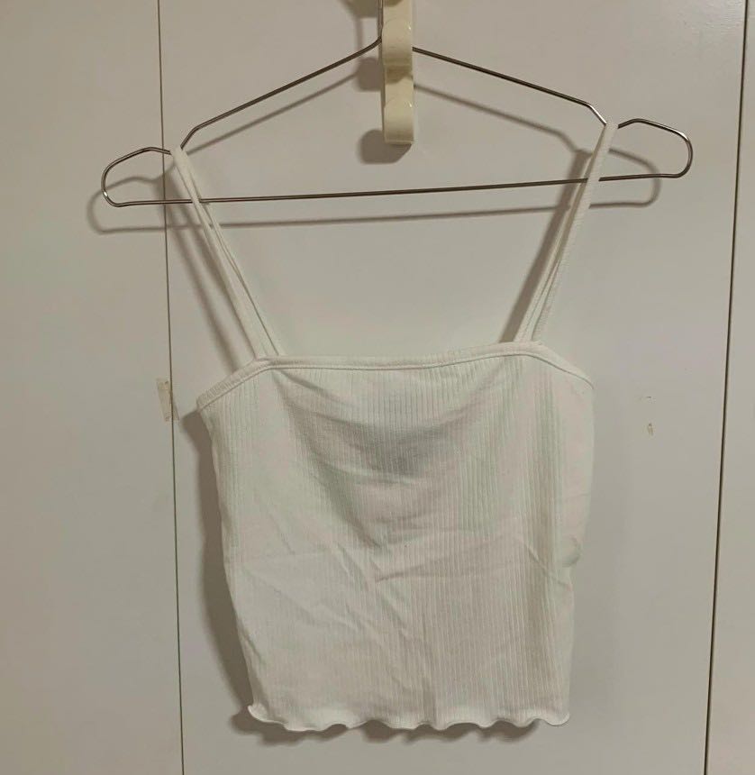 สายเดี่ยวจาก forever 21 